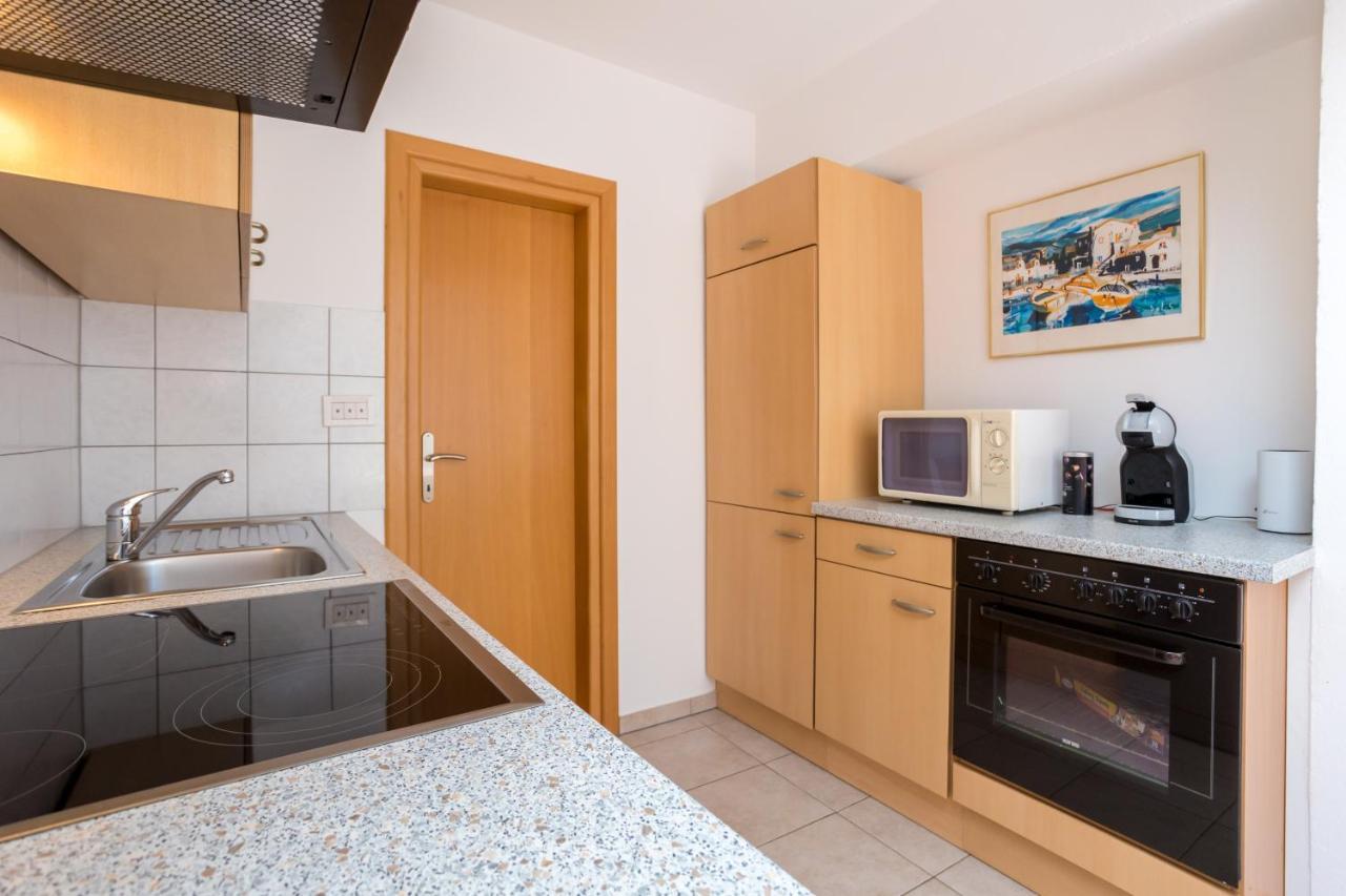 Apartments Sara Milohnici 외부 사진