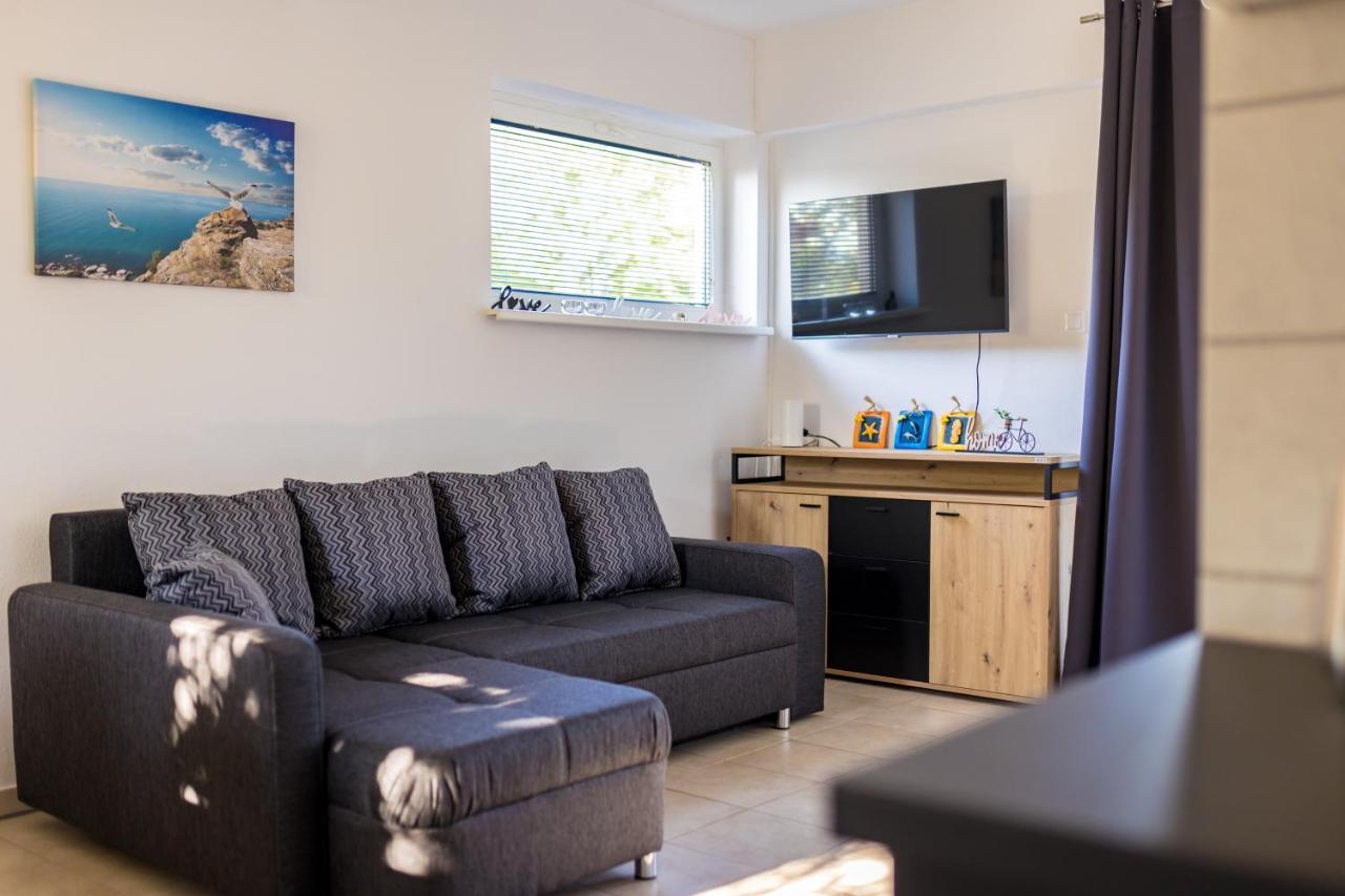 Apartments Sara Milohnici 외부 사진